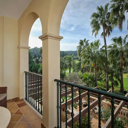 Sheraton Mallorca Arabella Golf מלון